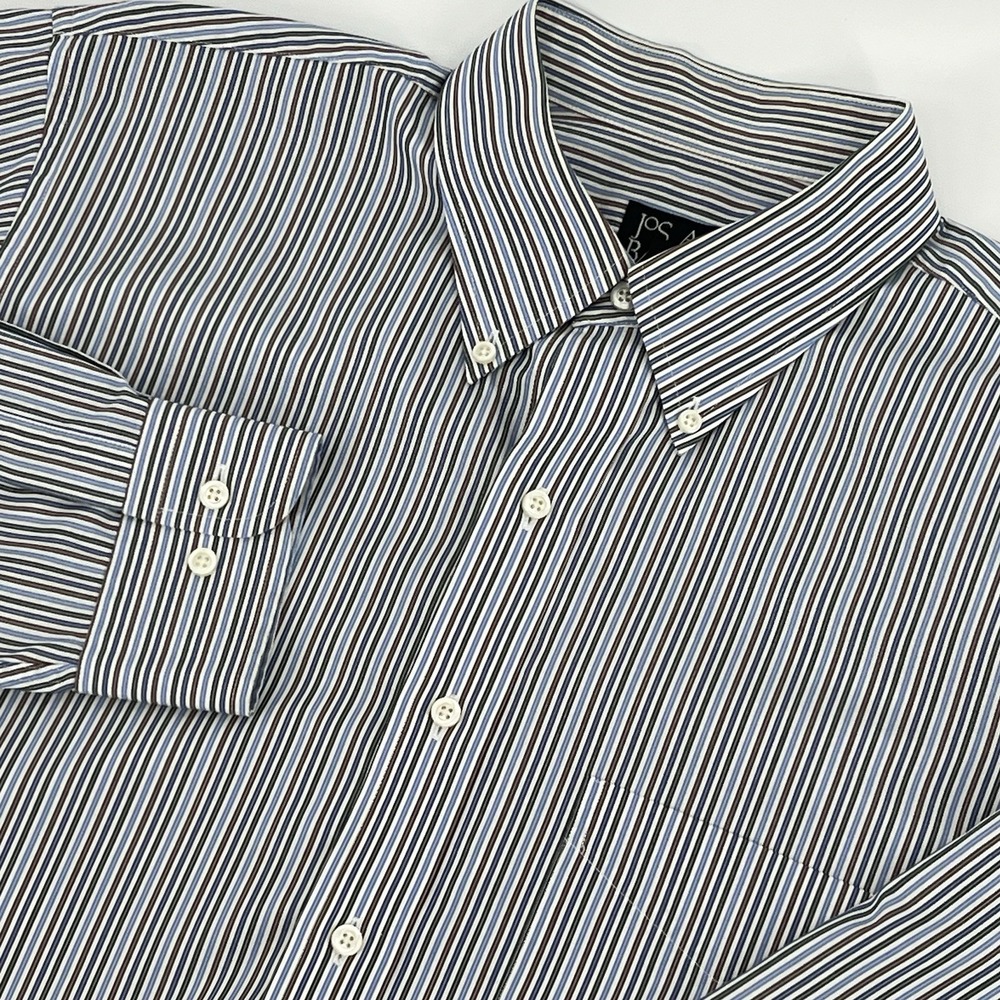 Jos. A. Bank Traveler's Collection Striped Size Large‎ Cotton Button Up Shirt